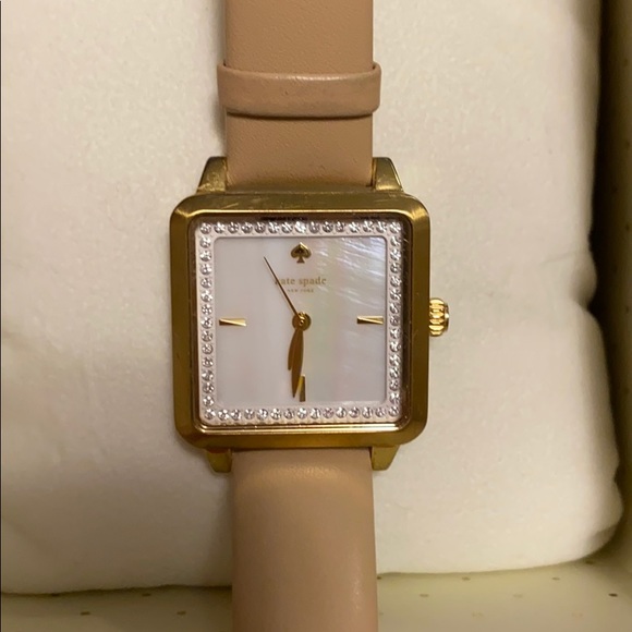 Kate Spade Watch - Picture 2 of 8